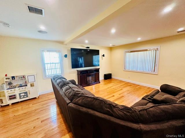 626 W Wyngate Drive W – For Sale photo 4