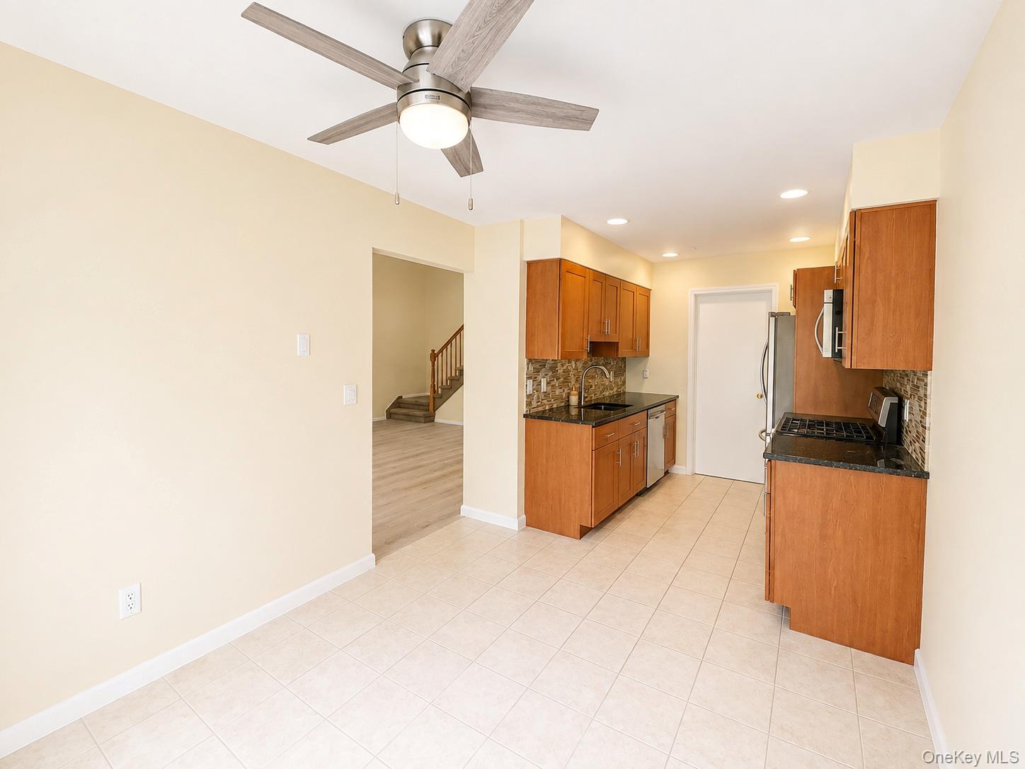 23 Weathervane Way – For Rent photo 10