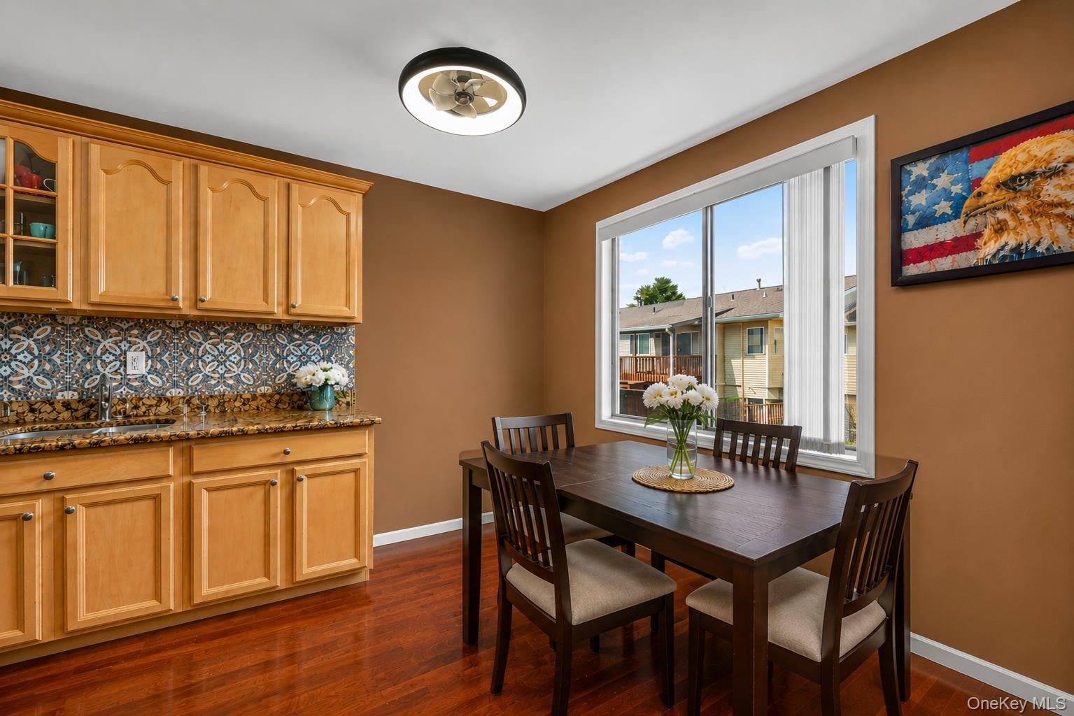 25 College Avenue, Unit 102 photo 9