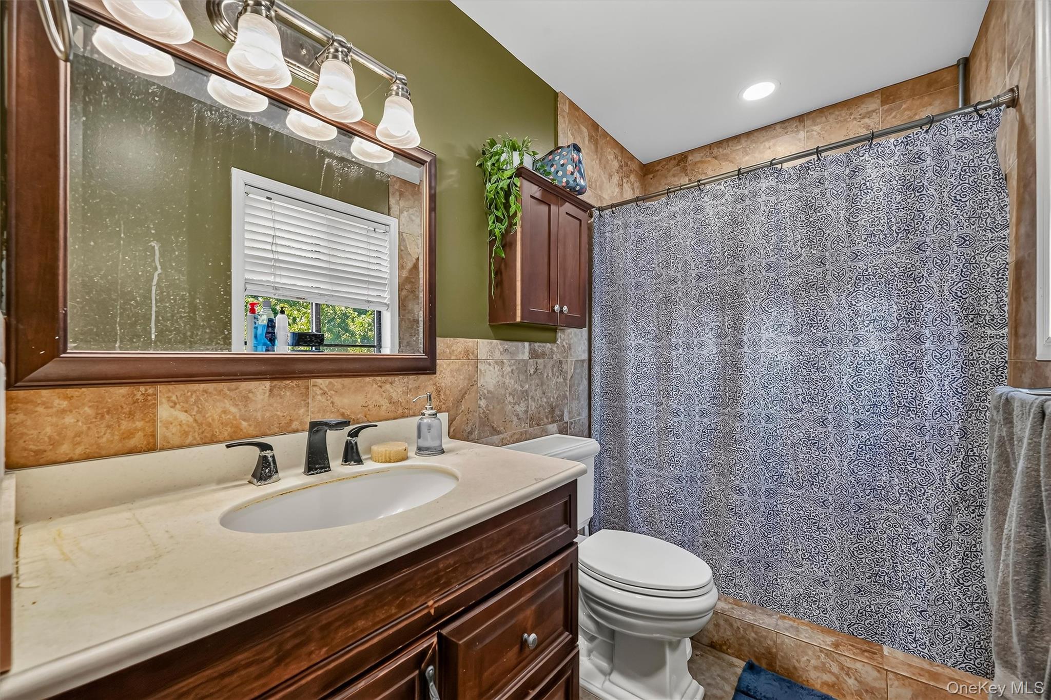 25 College Avenue, Unit 102 photo 21
