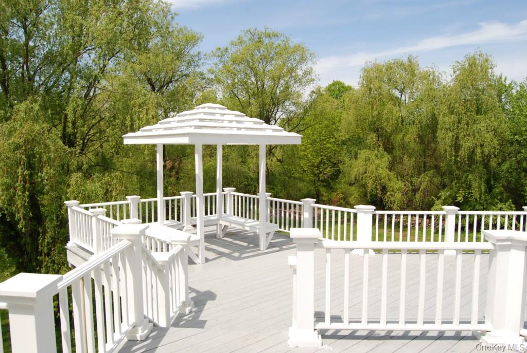 6 Dickson Lane – For Rent photo 21