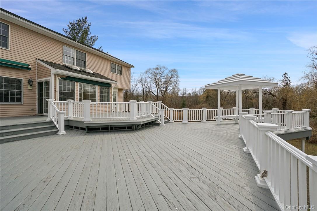 6 Dickson Lane – For Rent photo 20