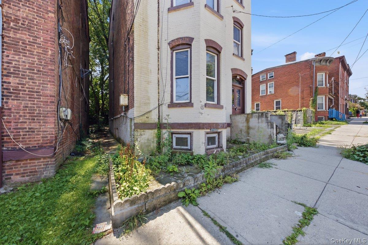 145 Renwick Street – For Sale photo 25