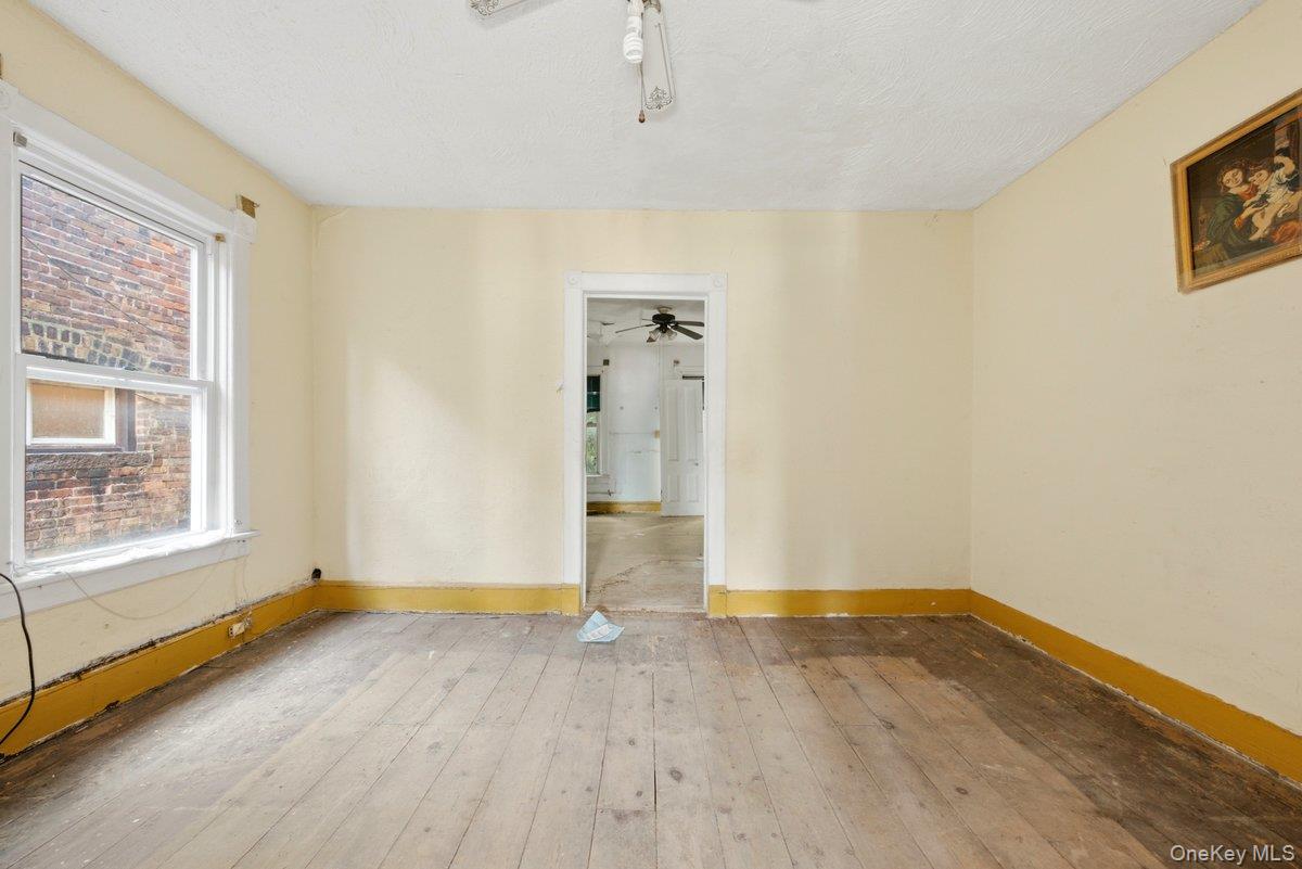 145 Renwick Street – For Sale photo 23