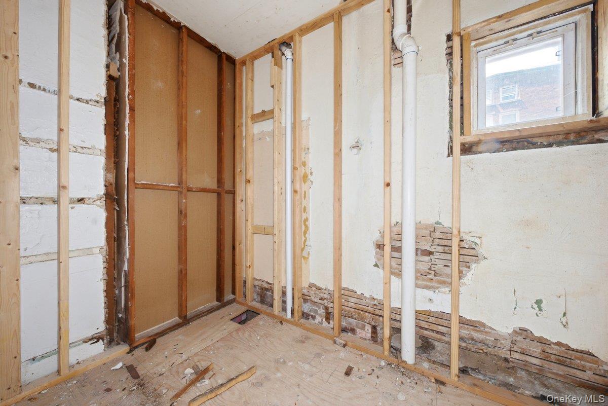 145 Renwick Street – For Sale photo 9