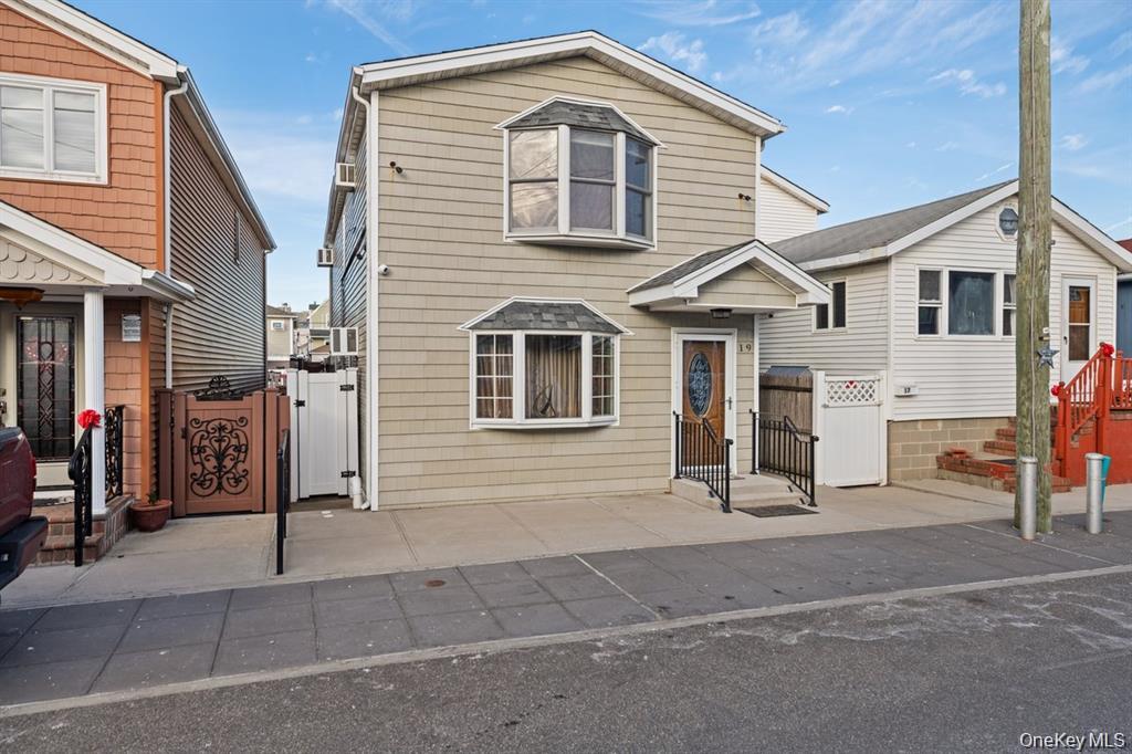 19 W 13th Road – For Sale