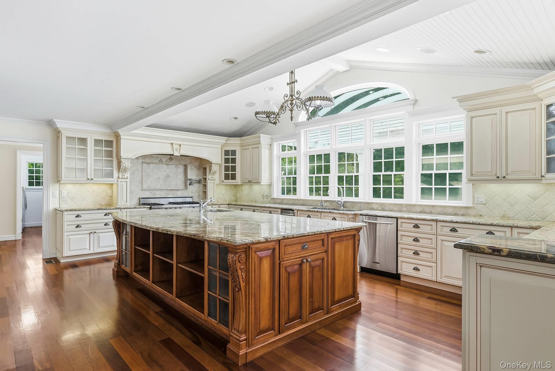 11 Pheasant Lane – For Sale photo 10