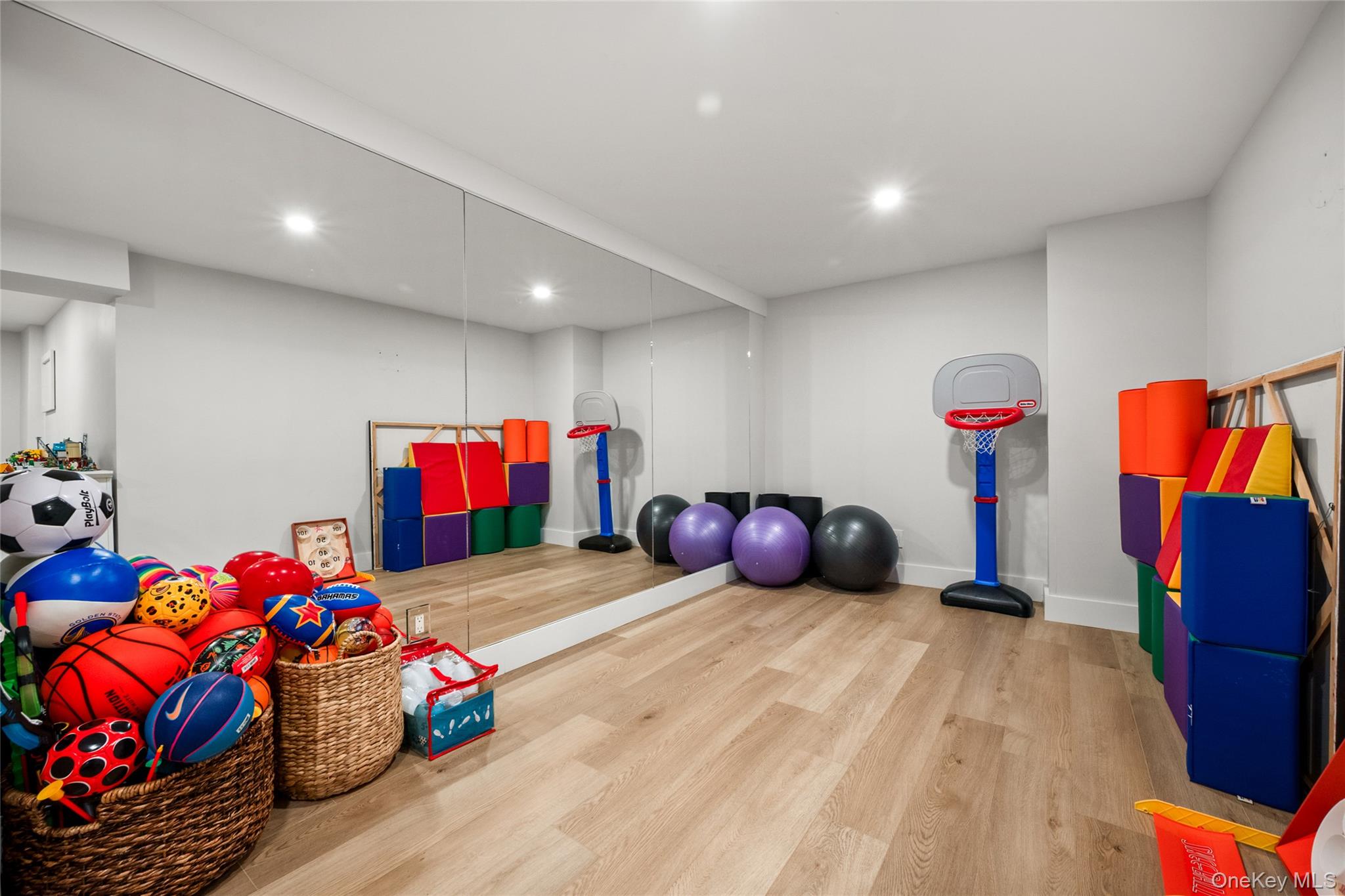 22 Paddington Road – For Sale photo 25