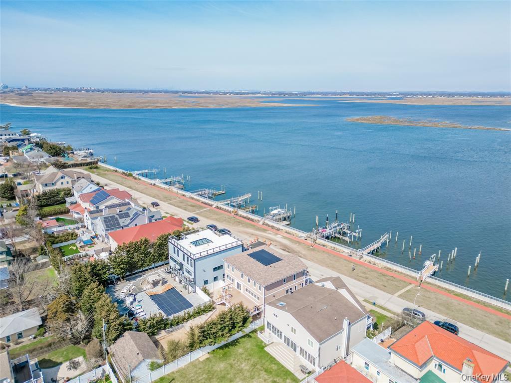 416 W Bay Drive – For Rent photo 9