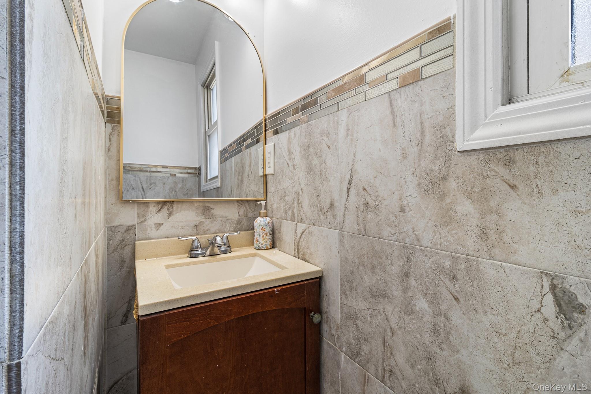 129 Lawson Street – For Sale photo 14