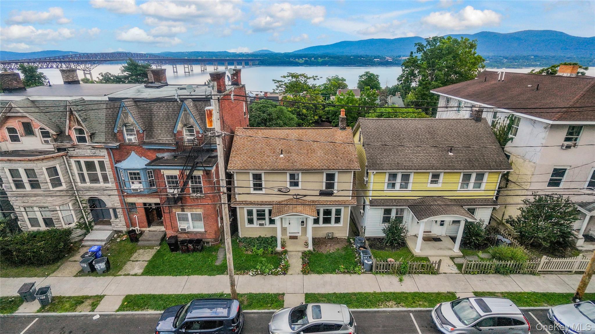492 Liberty Street – For Rent