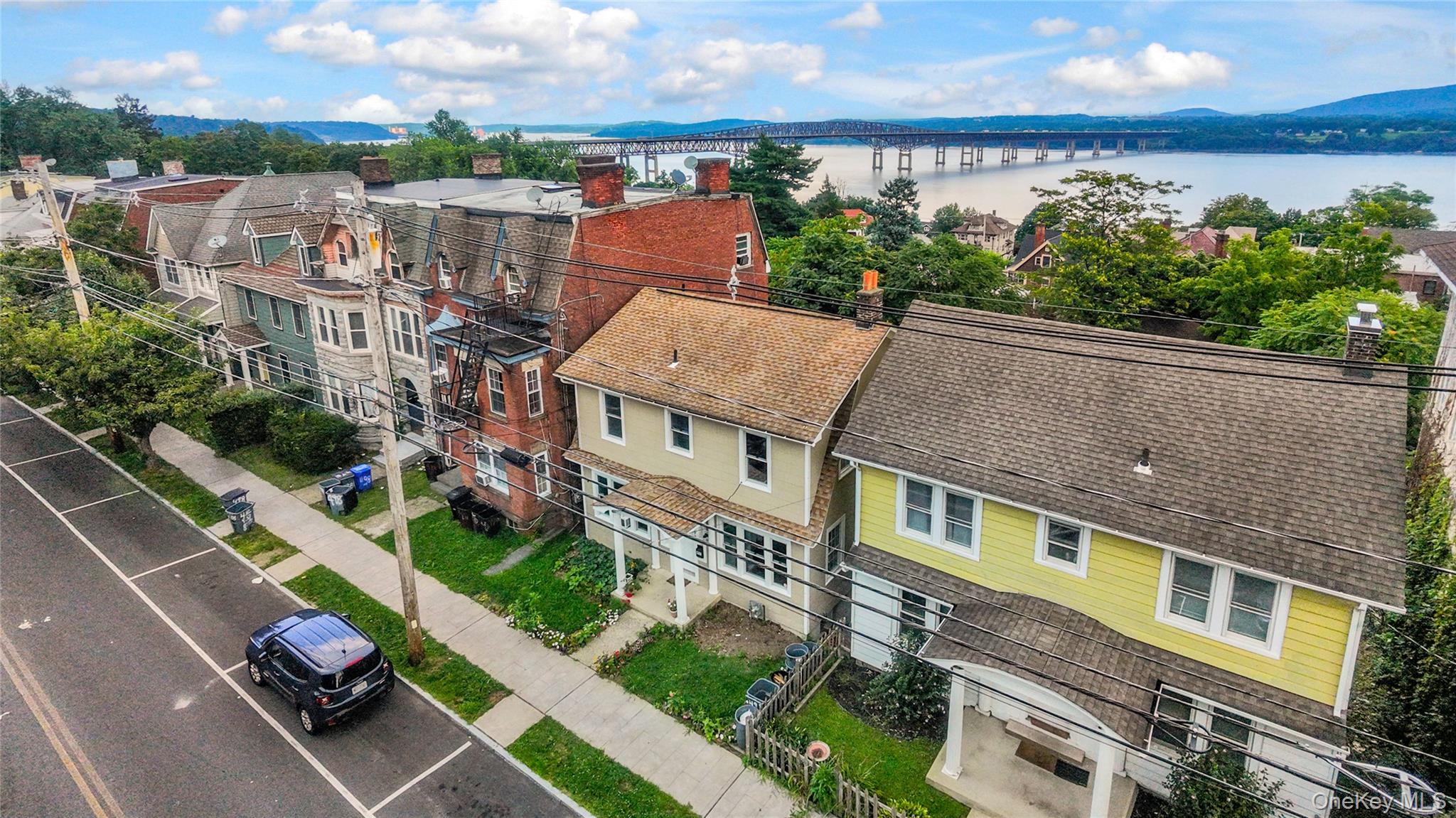 492 Liberty Street – For Rent photo 2