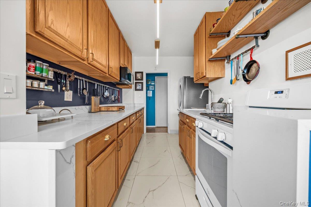 750 Kappock Street, Unit 1409 photo 7