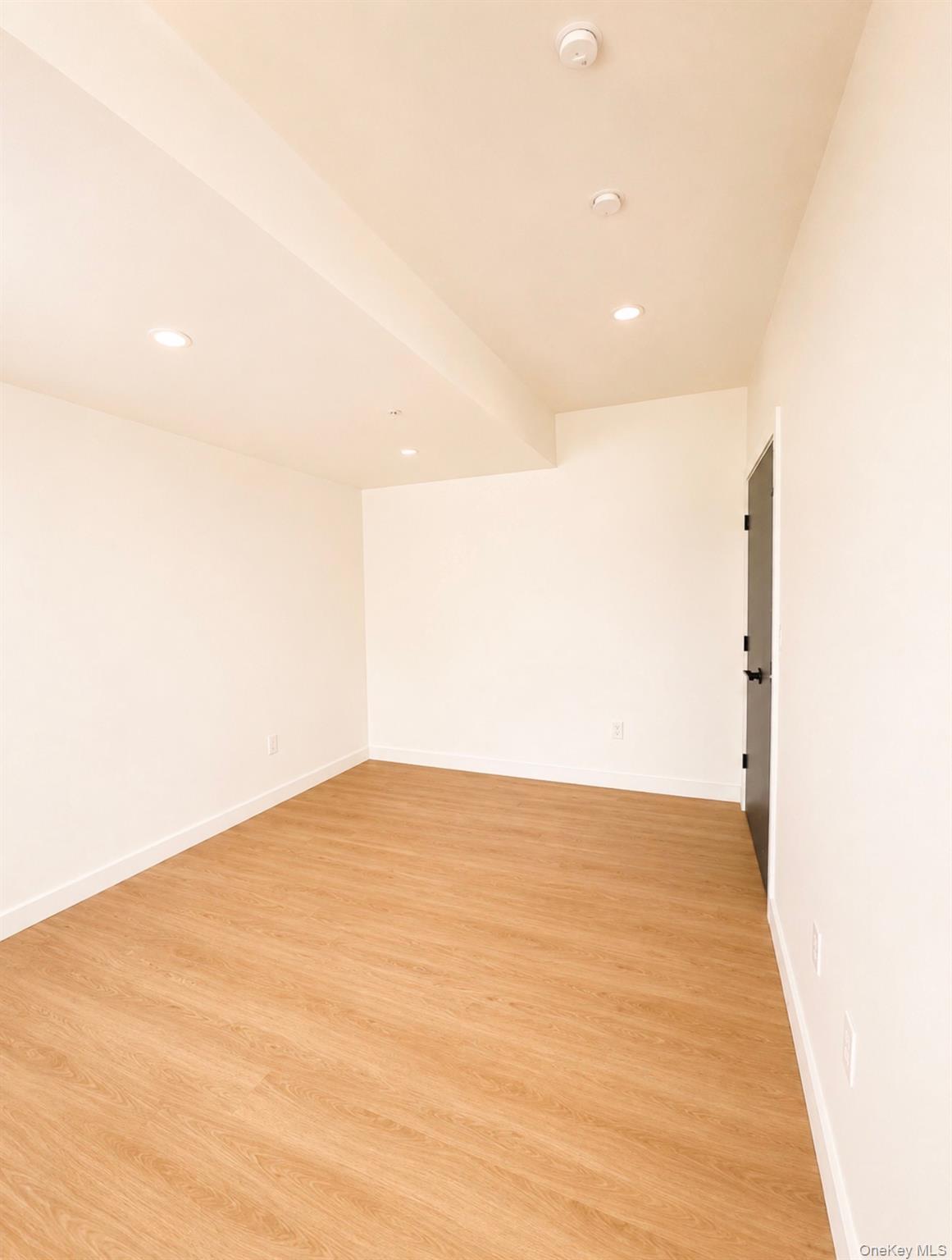37 Academy Street, Unit 306 photo 9