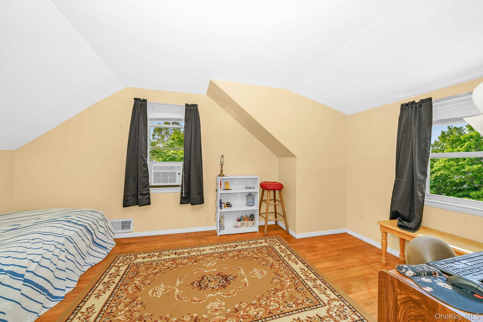 214 Root Avenue – For Sale photo 13