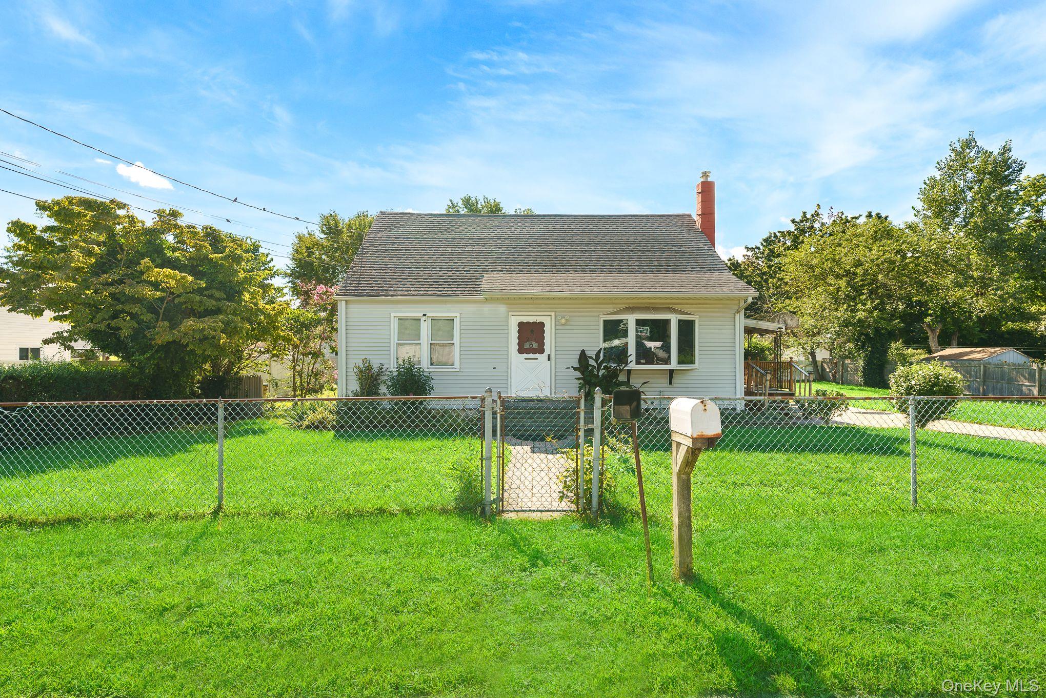 214 Root Avenue – For Sale