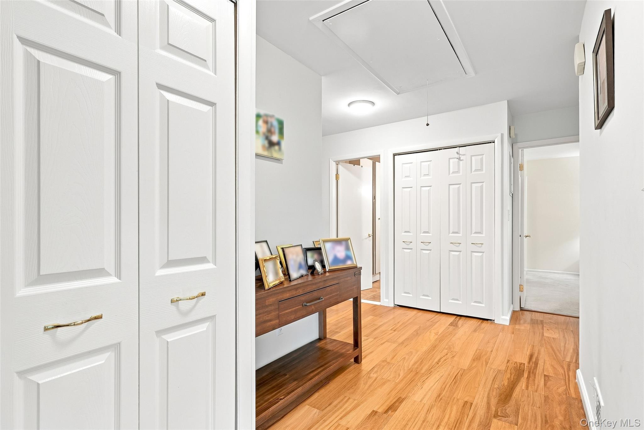 43 Jefferson Oval, Unit A photo 5