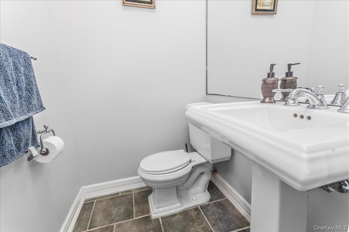 1091 Westminster Avenue – For Sale photo 19