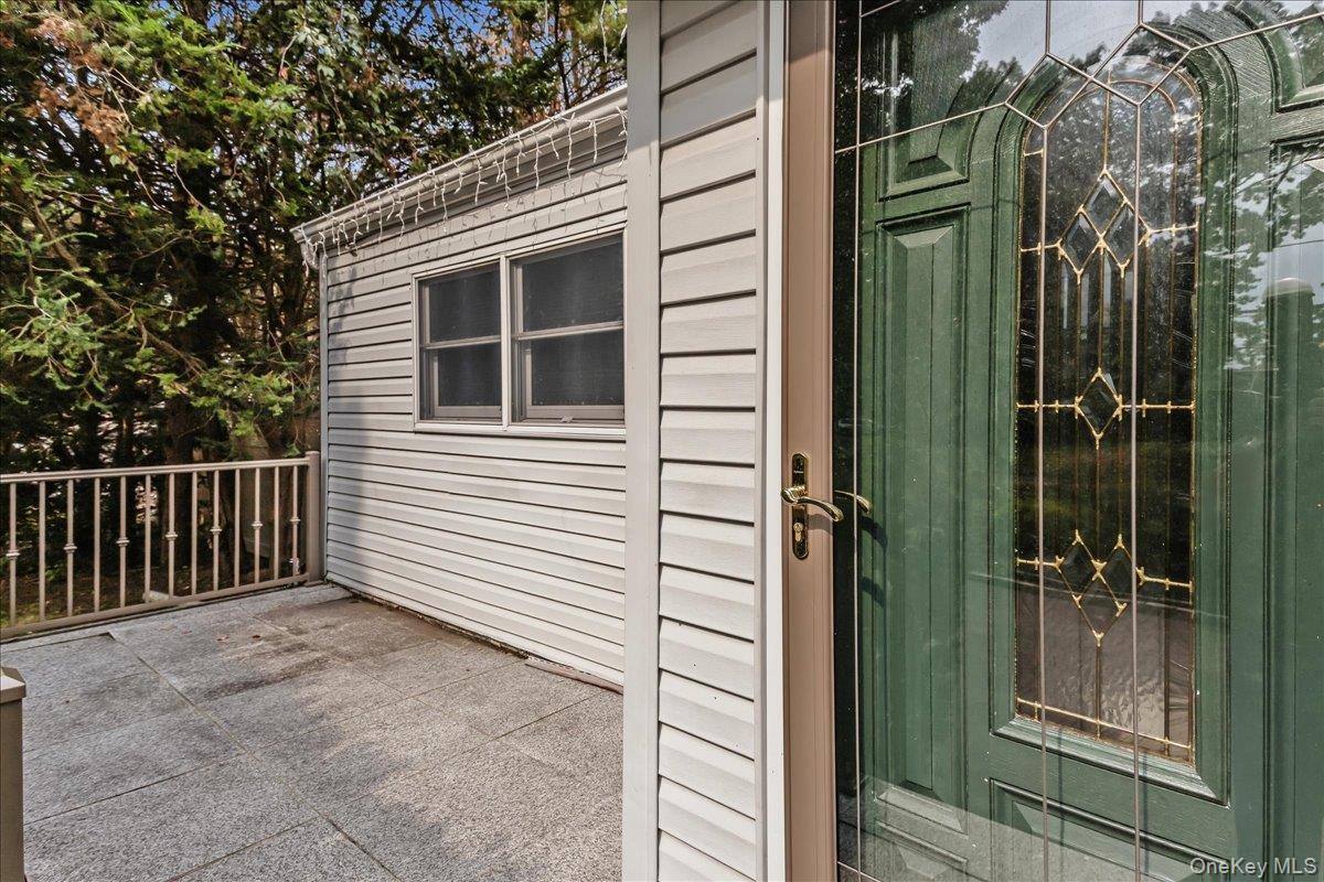 1091 Westminster Avenue – For Sale photo 3