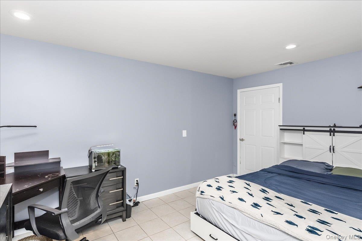 1091 Westminster Avenue – For Sale photo 26
