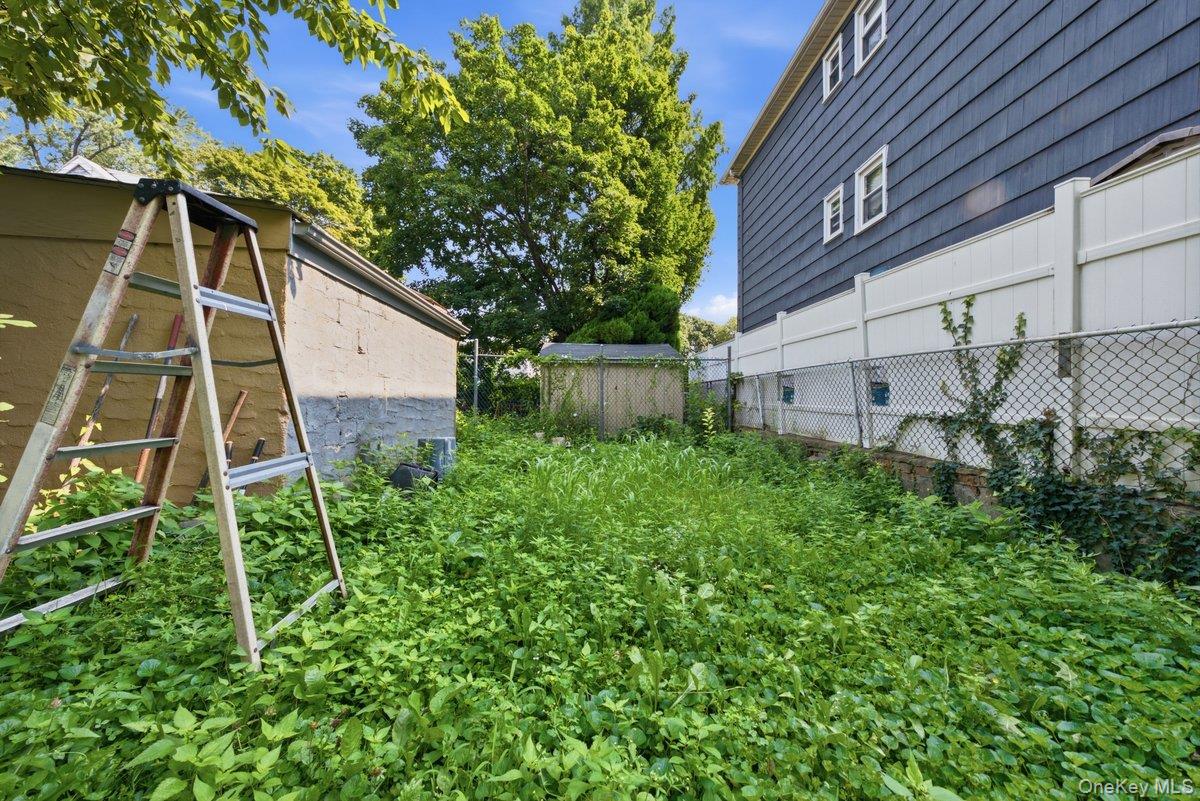 290 First Street – For Sale photo 20
