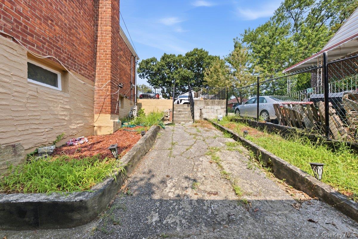 290 First Street – For Sale photo 24