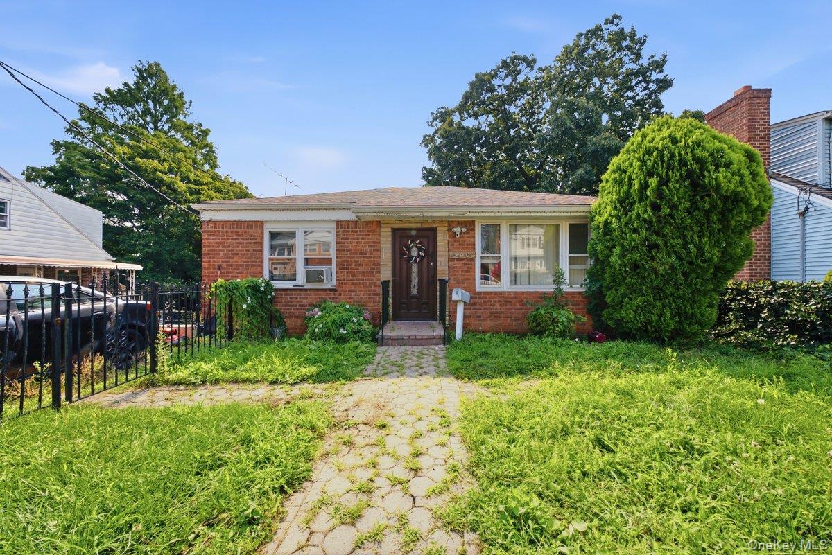 290 First Street – For Sale