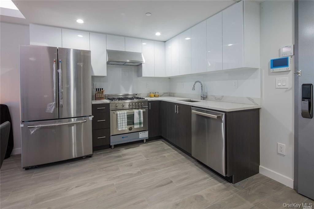 9745 63rd Drive, Unit 6C photo 10