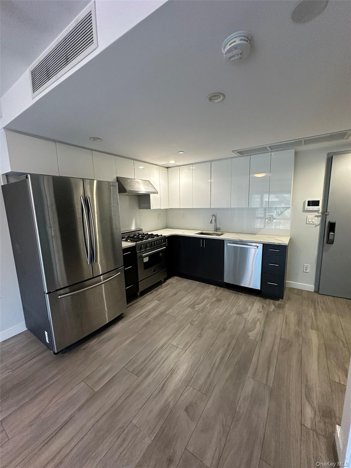 9745 63rd Drive, Unit 6C photo 5