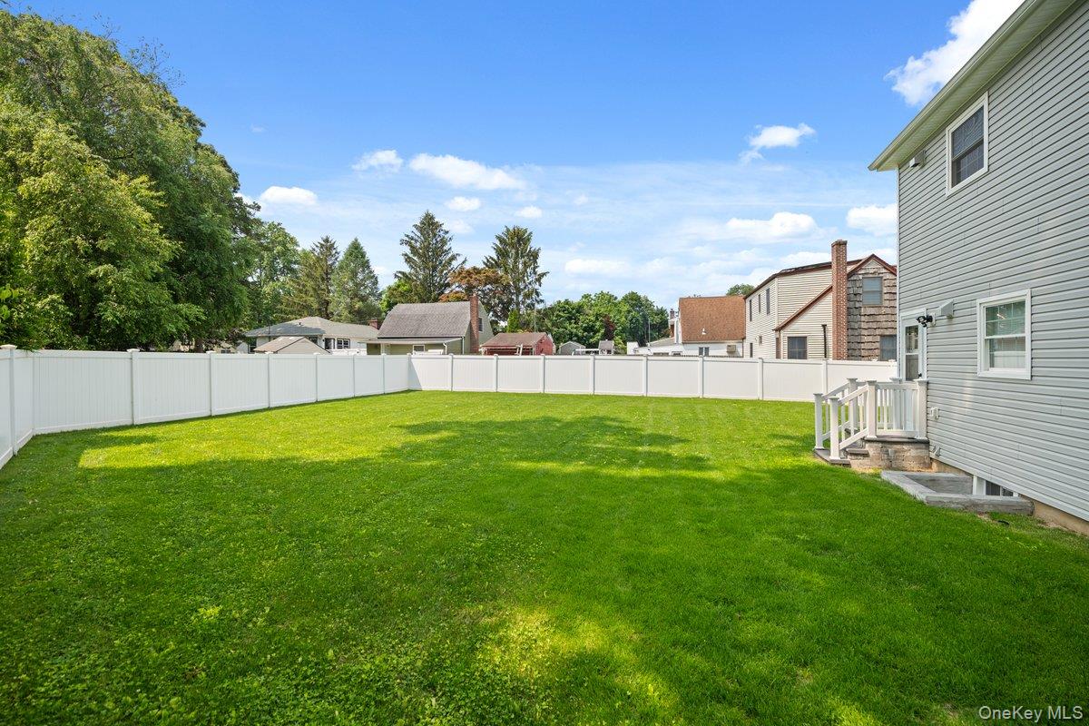 25 Lorraine Court, Unit 1 photo 17
