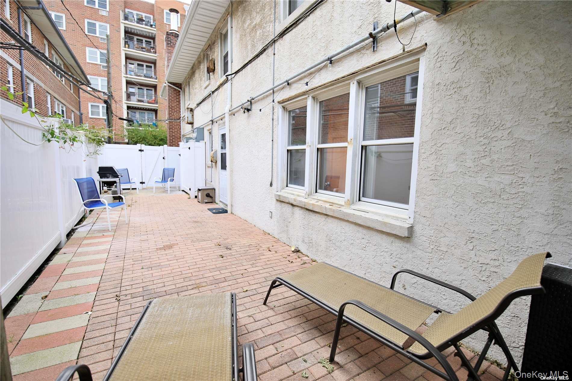 750 E Broadway, Unit C2 photo 17