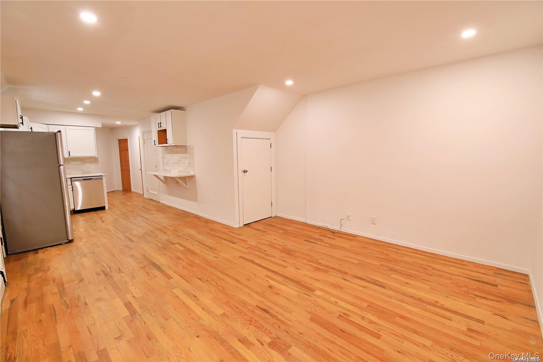 750 E Broadway, Unit C2 photo 6