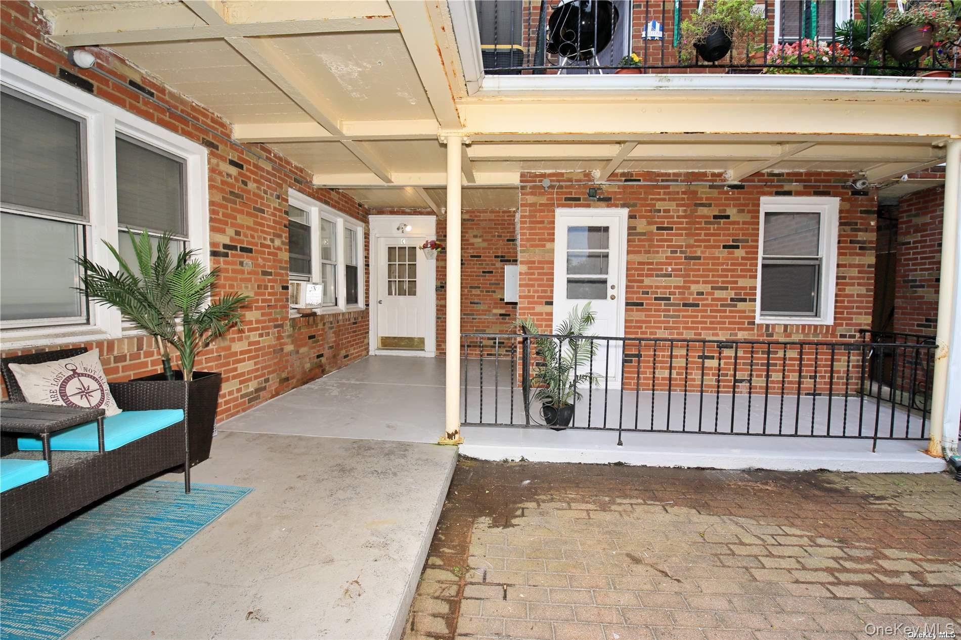 750 E Broadway, Unit C2 photo 22