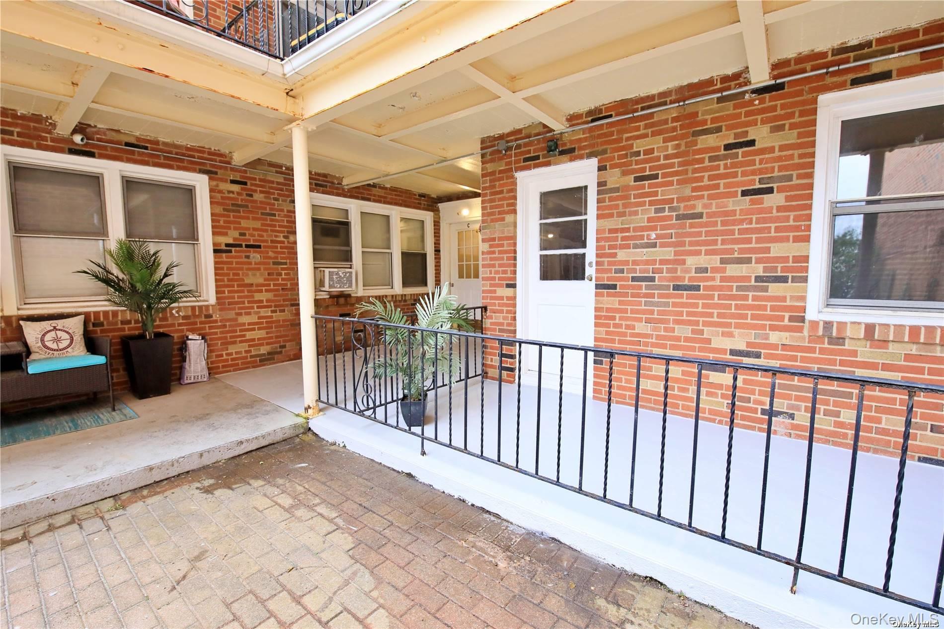 750 E Broadway, Unit C2