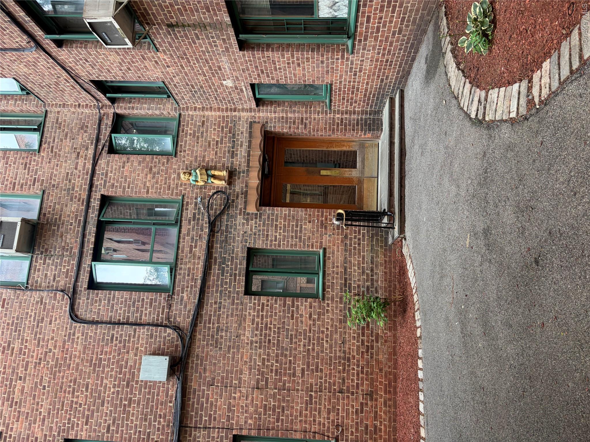 1501 Metropolitan Avenue, Unit 10D