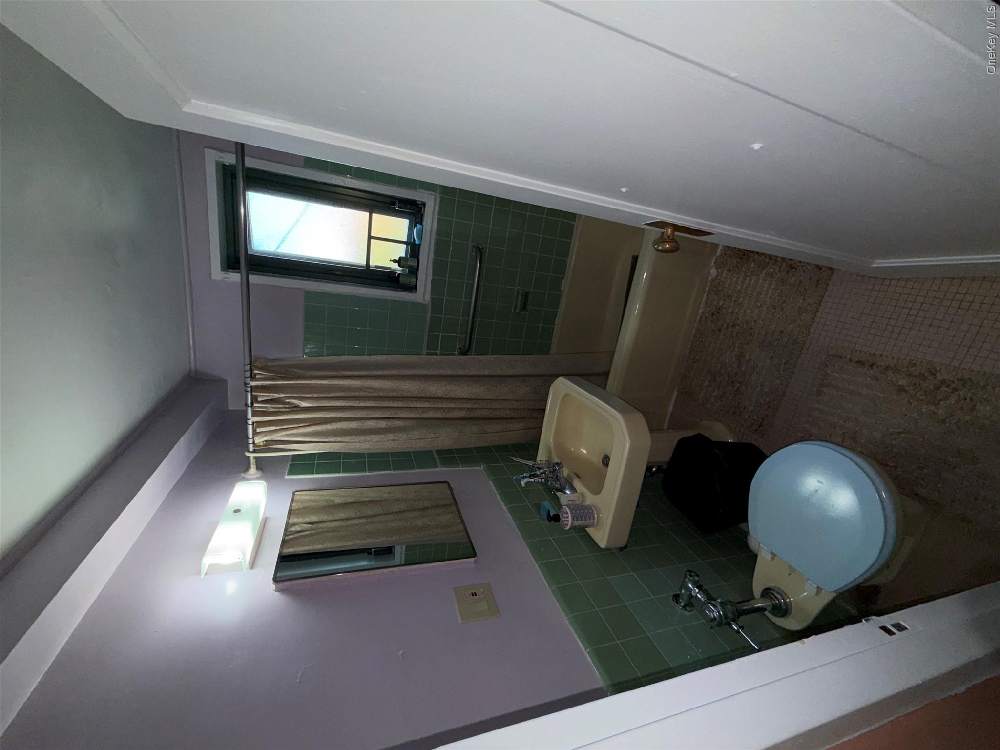 1501 Metropolitan Avenue, Unit 10D photo 4