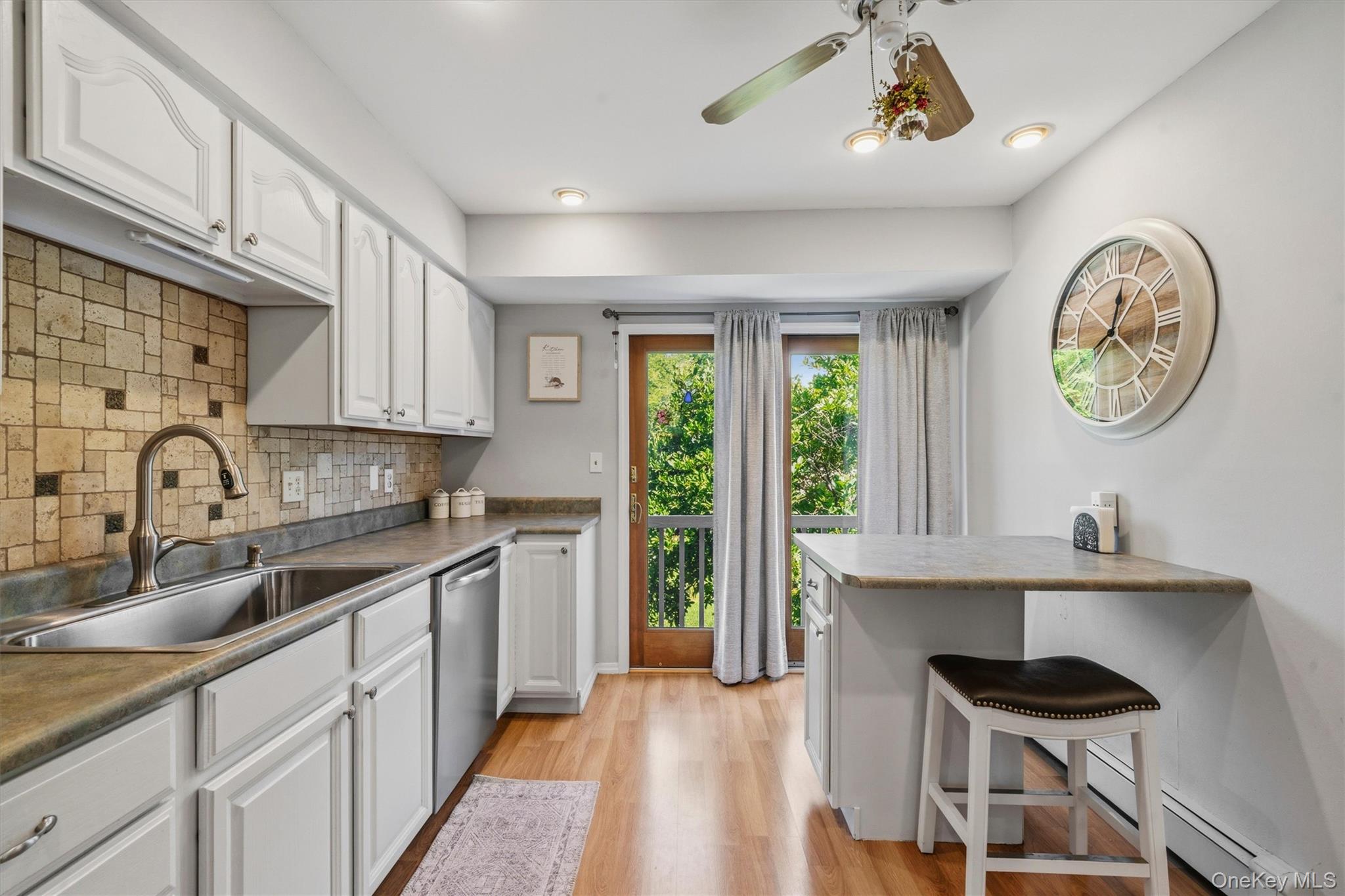 607 Heard Avenue – For Sale photo 13
