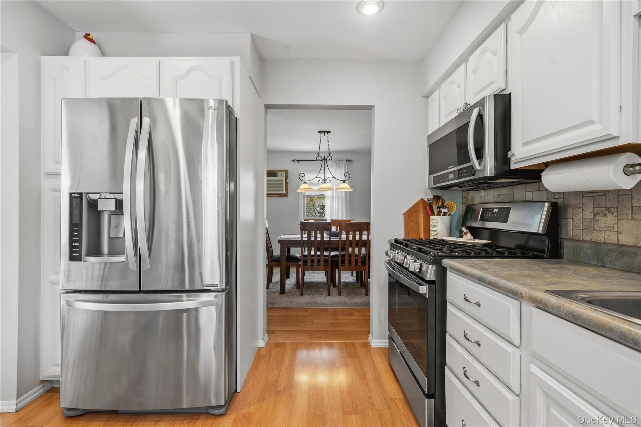 607 Heard Avenue – For Sale photo 17