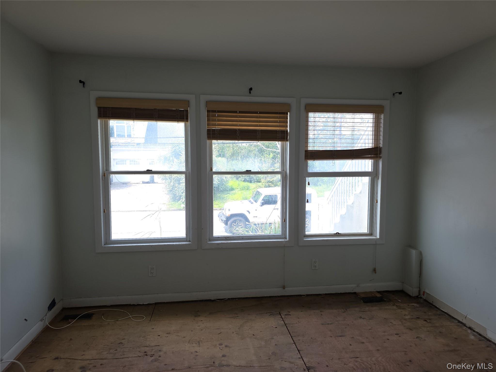 2871 Shore Road – For Sale photo 18