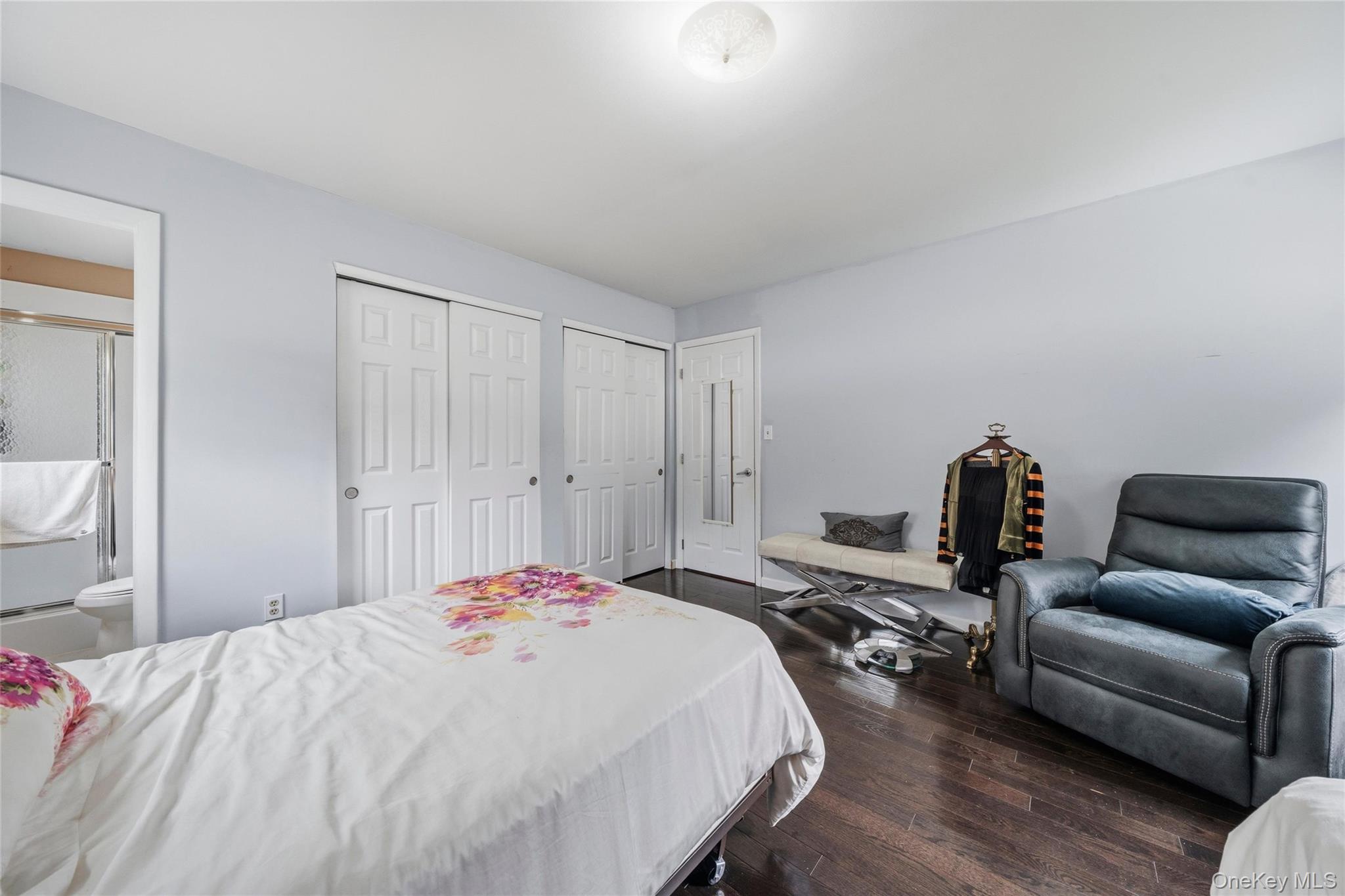 35 Newbury – For Sale photo 25