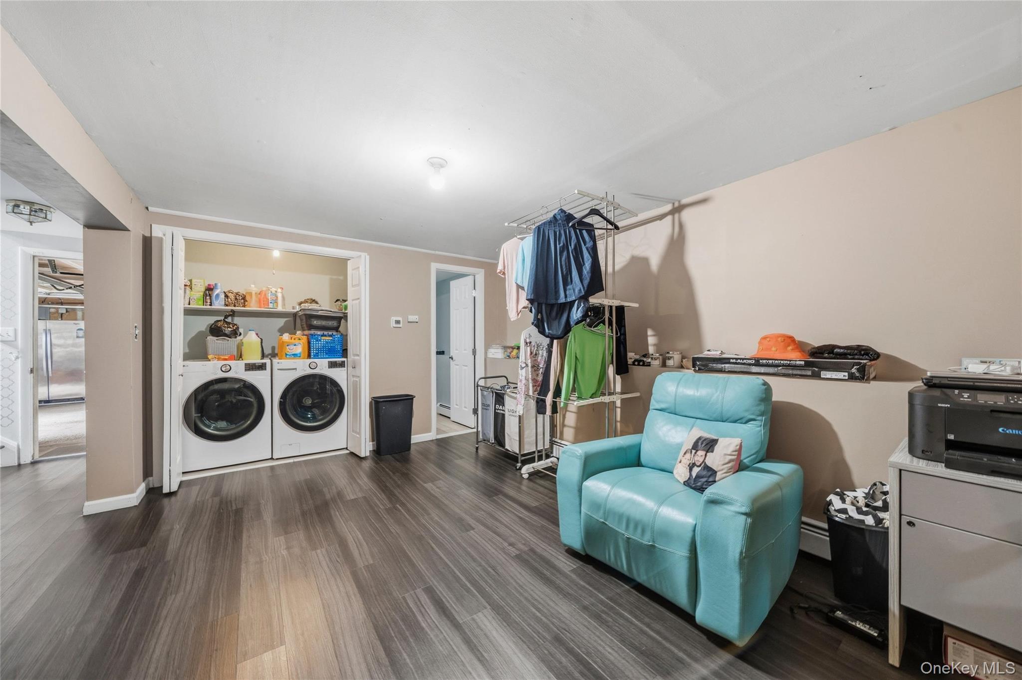 35 Newbury – For Sale photo 32