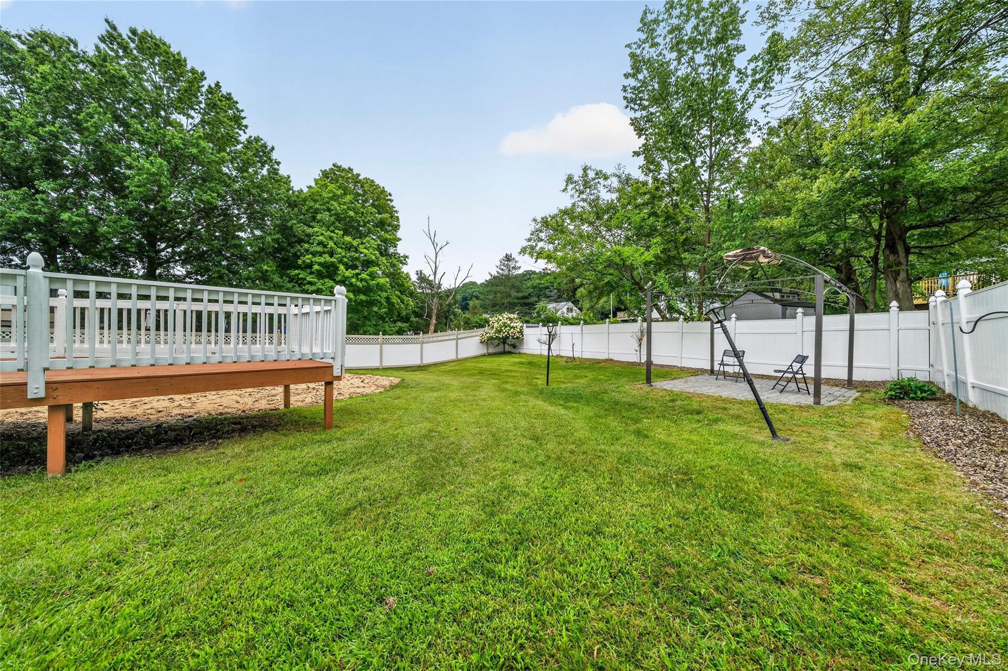 35 Newbury – For Sale photo 41