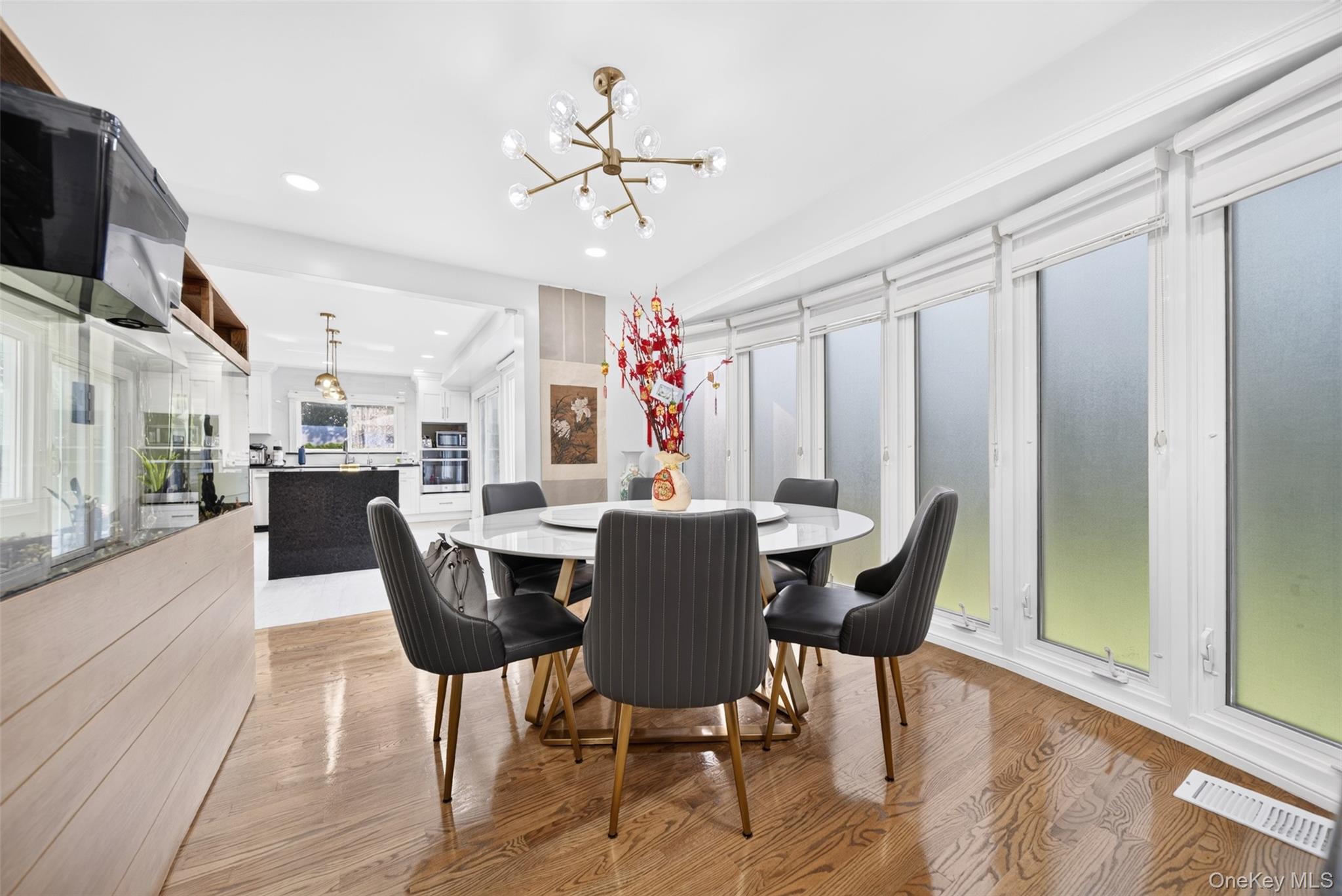 2 Foxhurst Court – For Sale photo 8