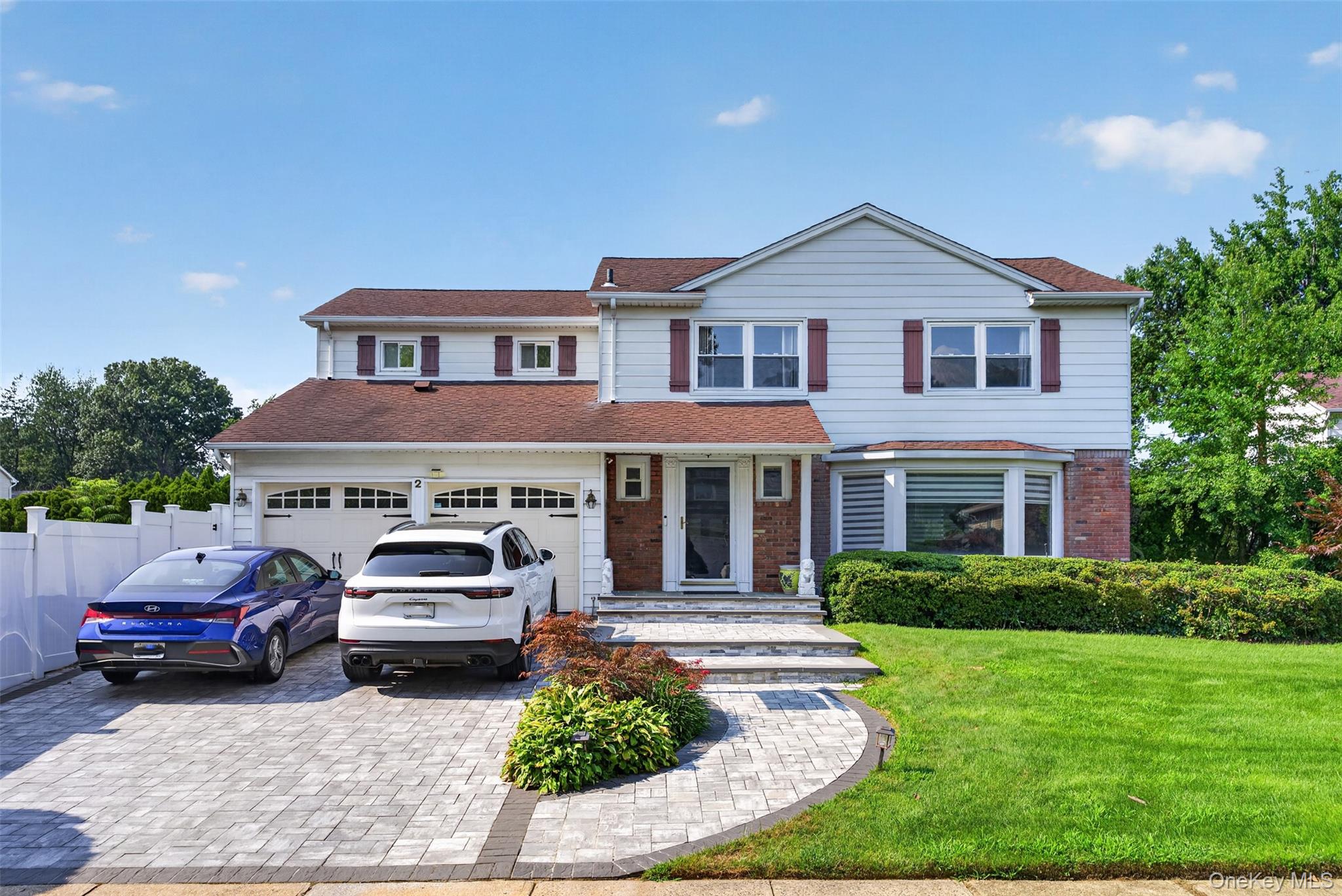 2 Foxhurst Court – For Sale