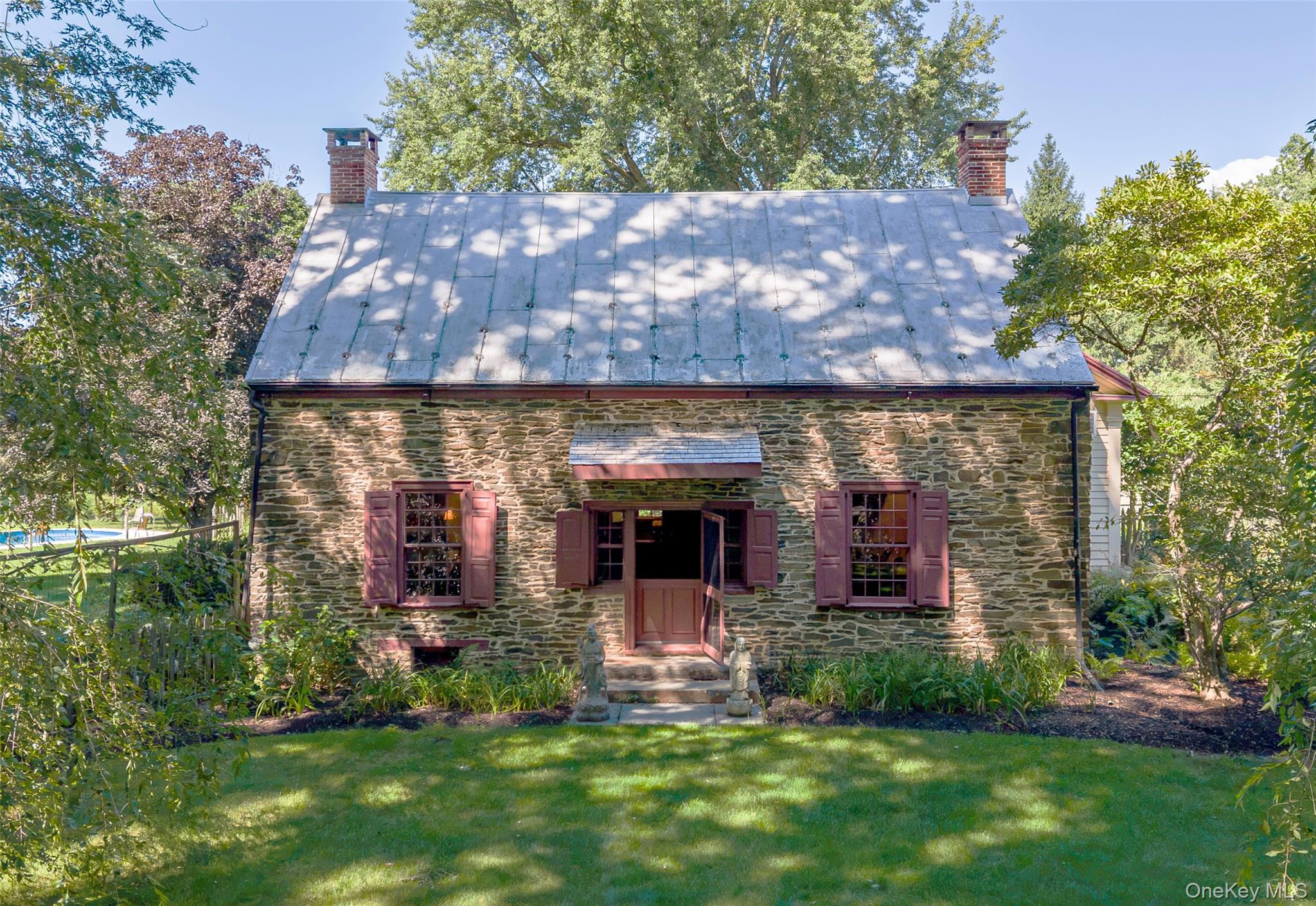 21 Old Route 9 – For Sale photo 2