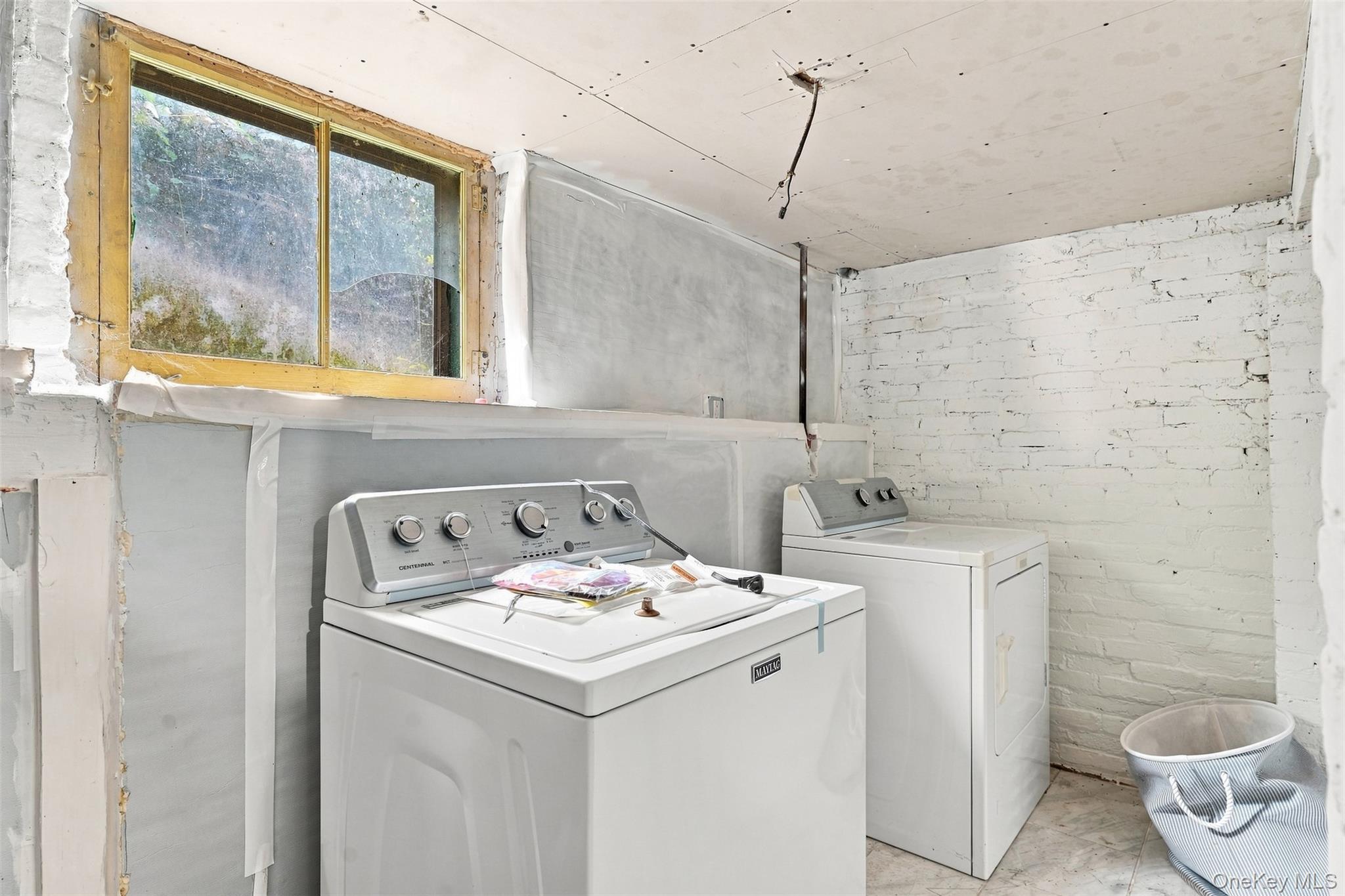 111 S Hamilton Street – For Sale photo 23
