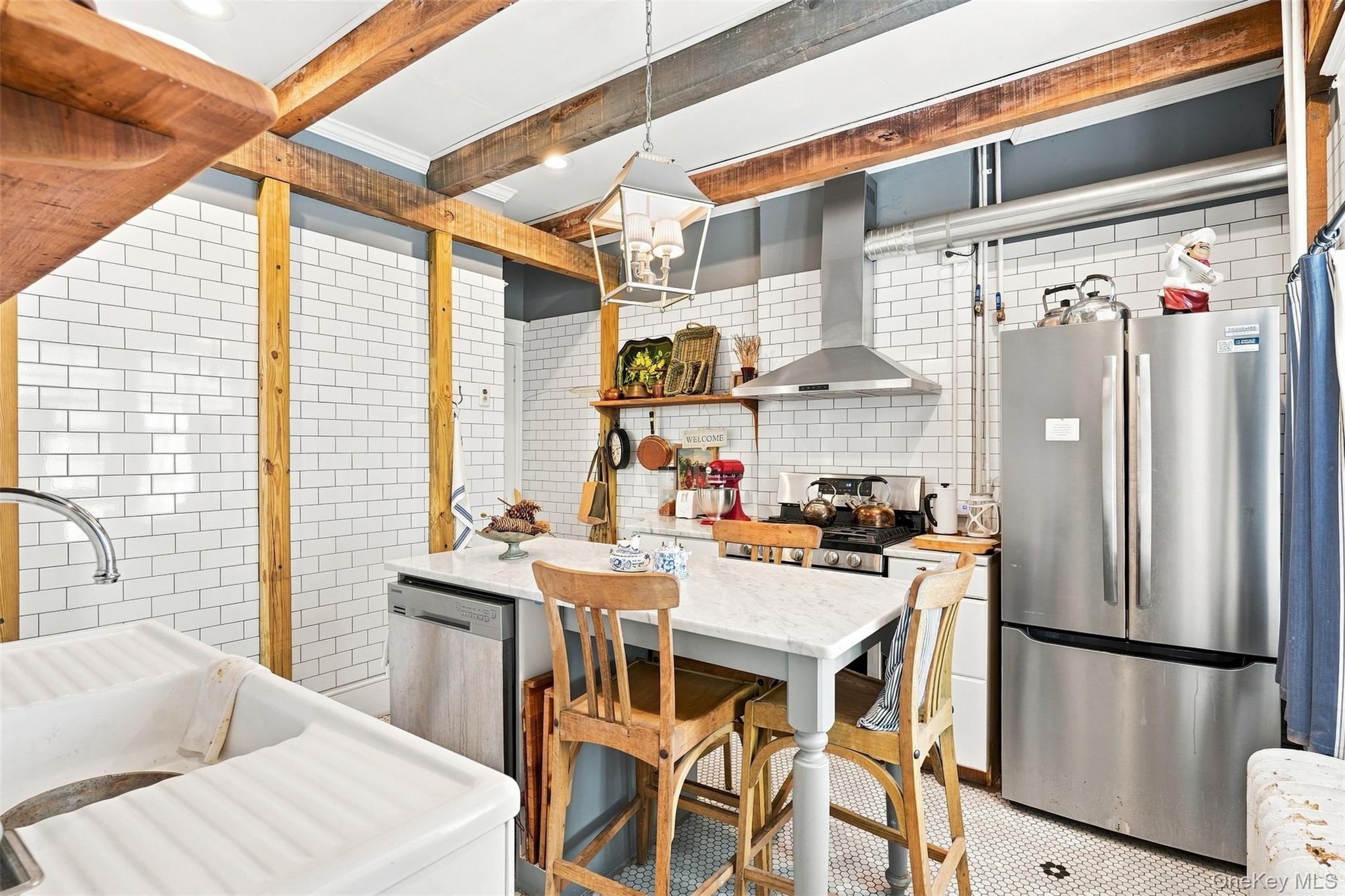111 S Hamilton Street – For Sale photo 10