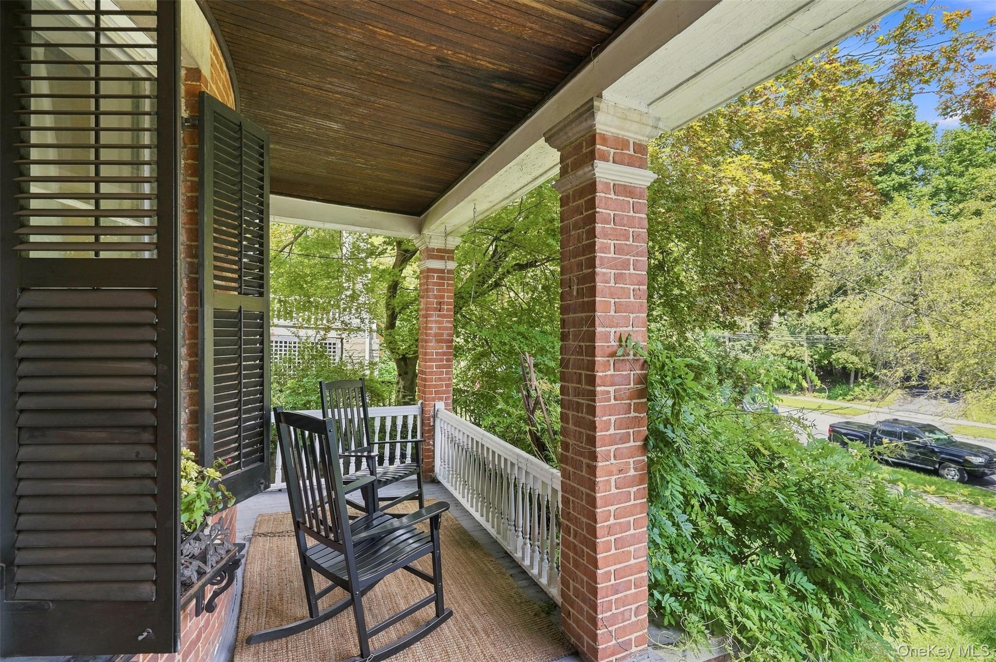 111 S Hamilton Street – For Sale photo 4