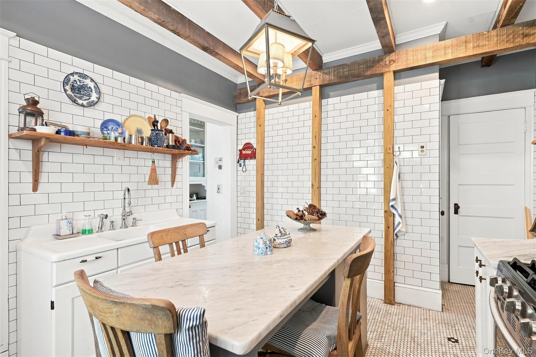 111 S Hamilton Street – For Sale photo 11