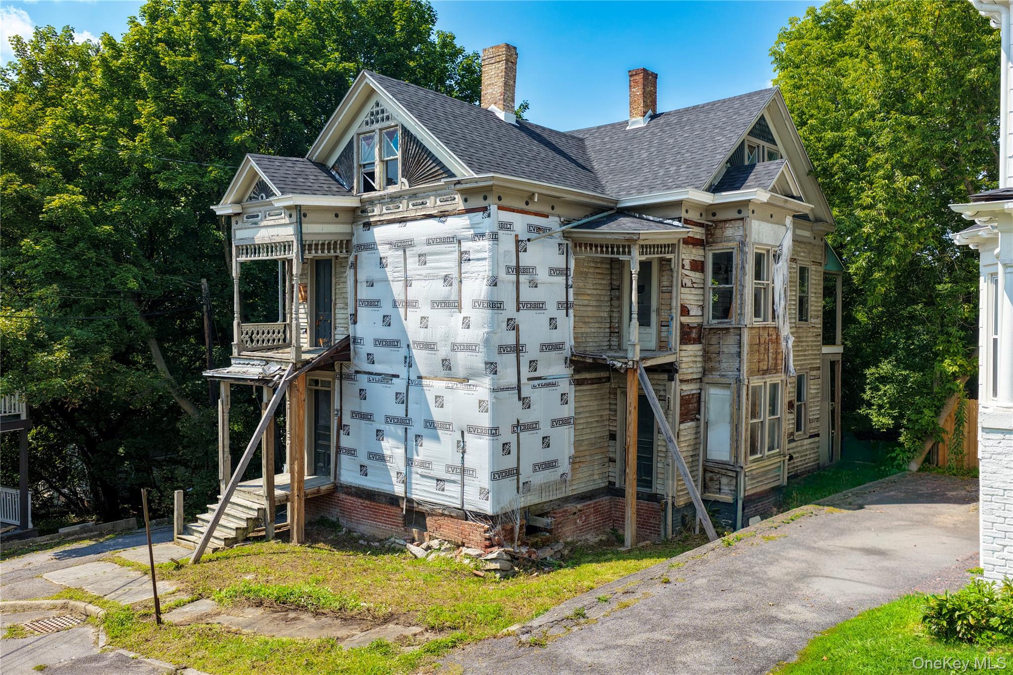 11 Summit Avenue – For Sale